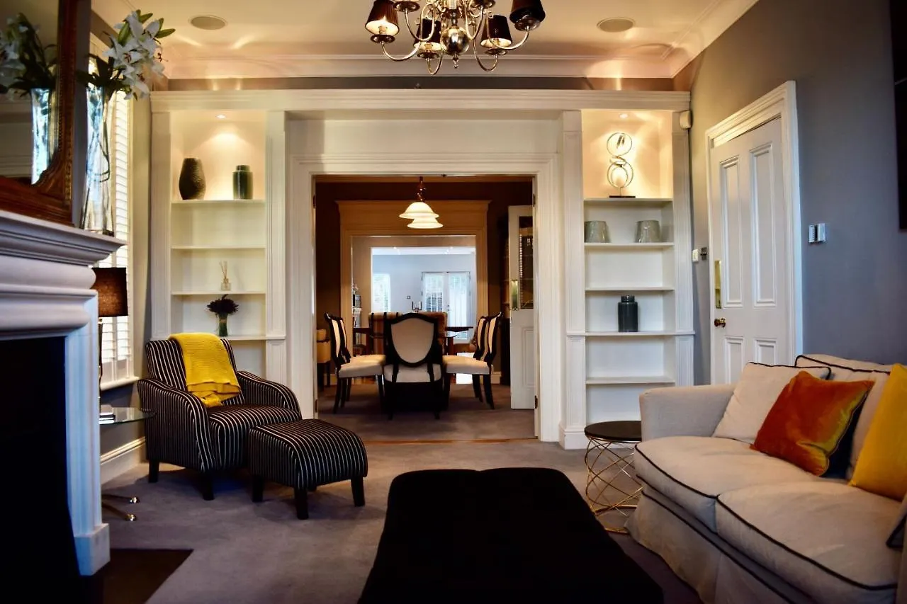 Refurbished Traditional Dublin Townhouse