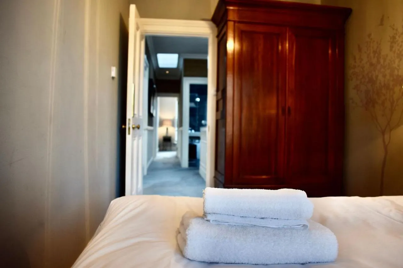 Refurbished Traditional Dublin Townhouse